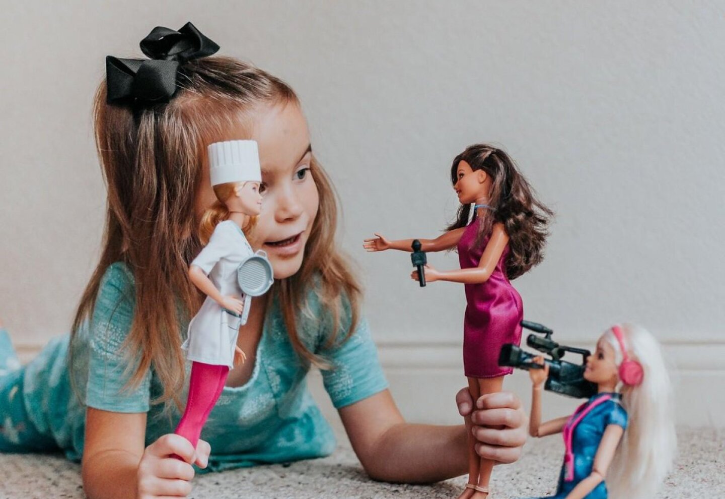 Encontr sus viejas mu ecas Barbie un detalle en la balanza la